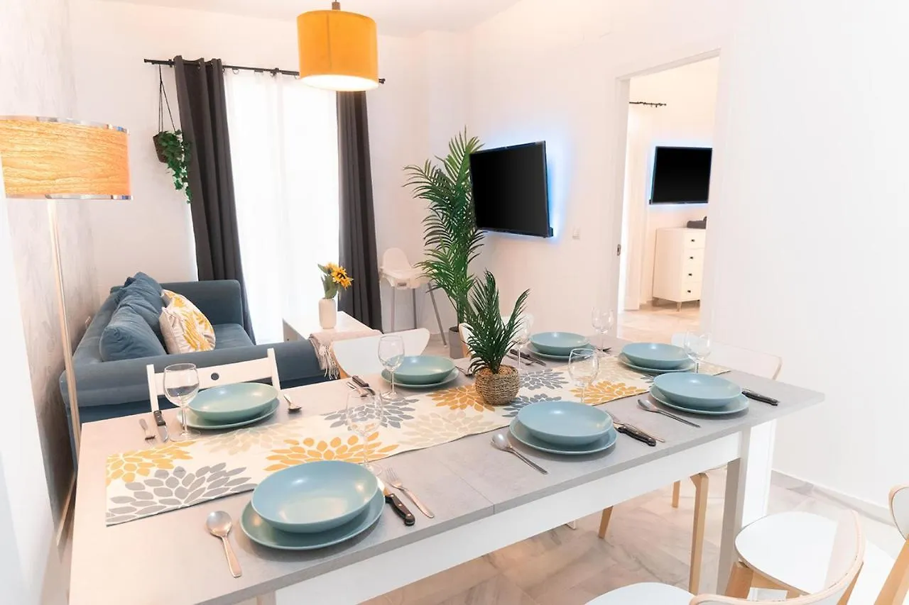 Downtown Apartment 3 Bedrooms 2 Bathrooms Wifi Seville