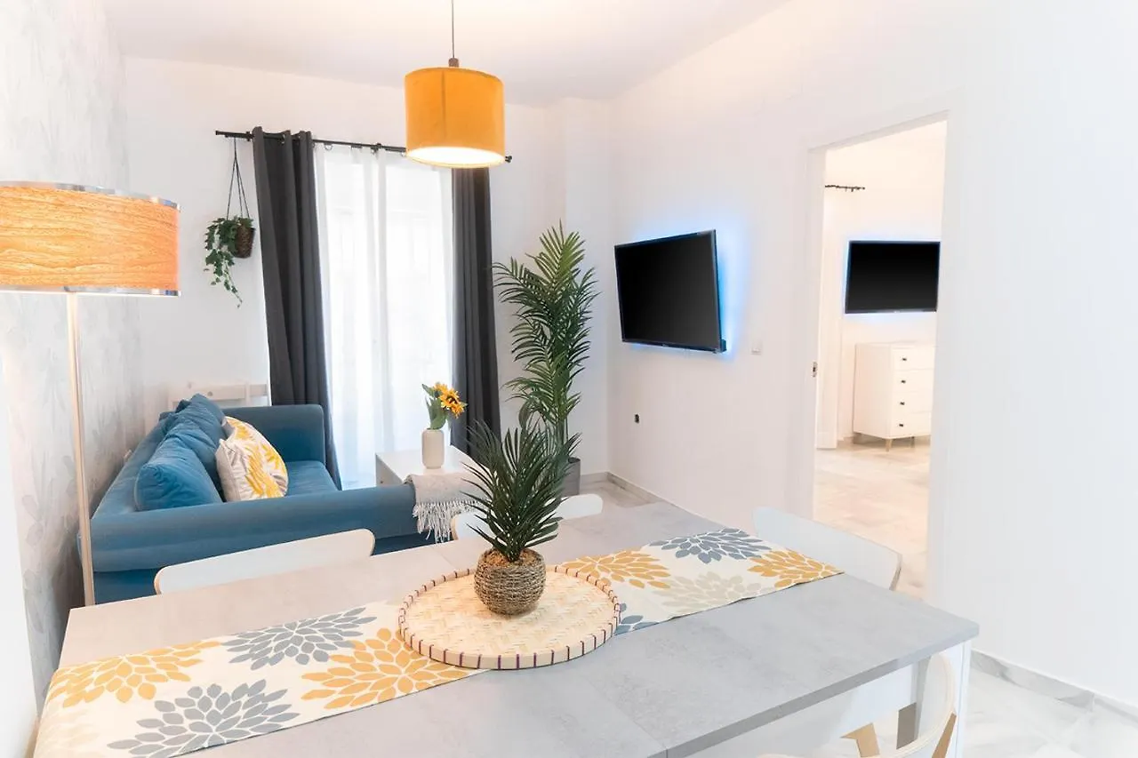Downtown Apartment 3 Bedrooms 2 Bathrooms Wifi Seville
